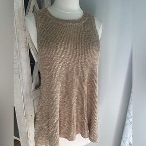 Illa Illa tan neutral sleeveless sweater tank top S